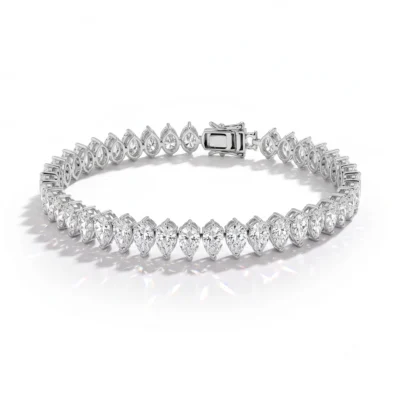 4-claw Pear Cut Tennis Bracelet